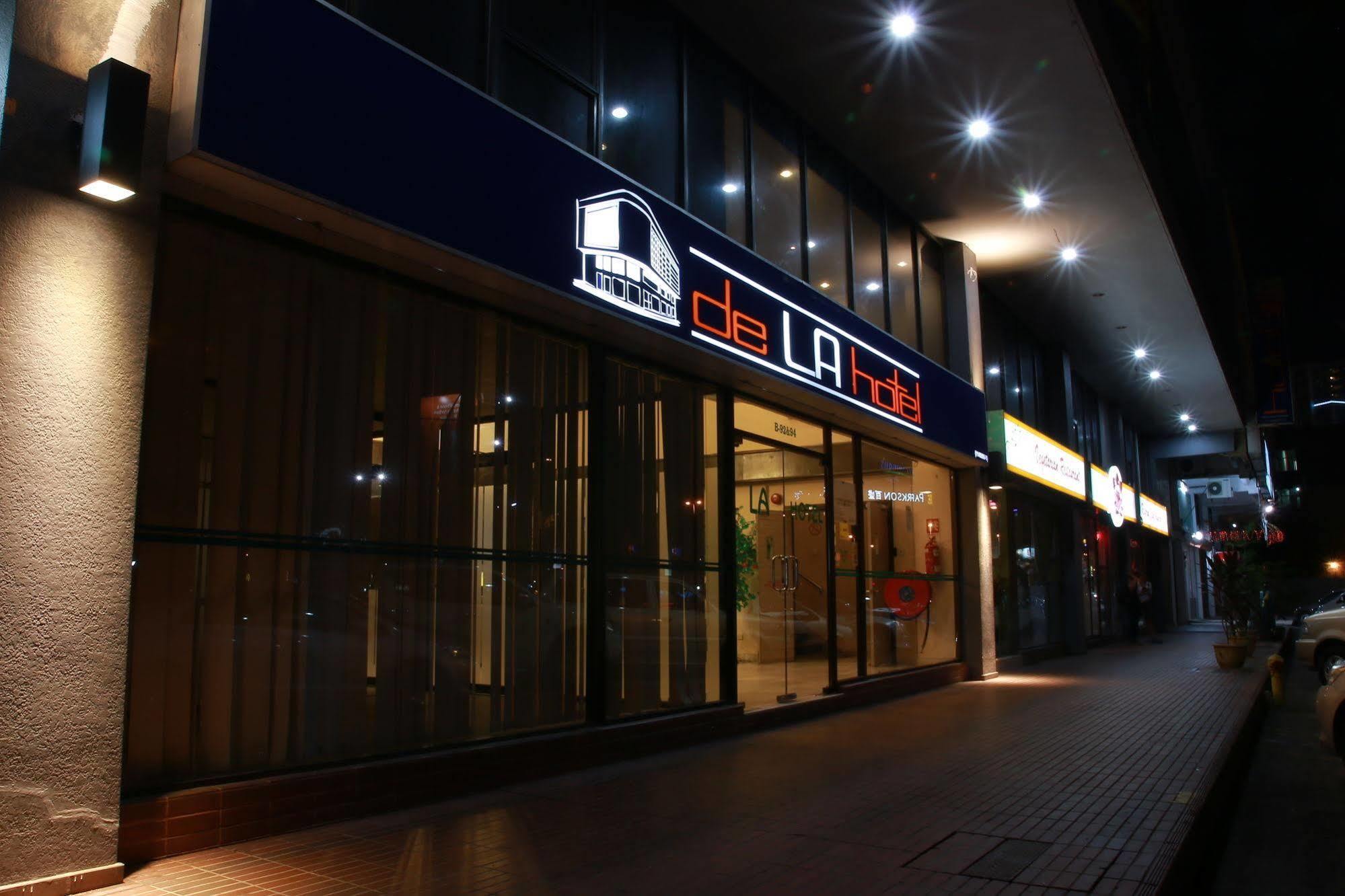 De La Hotel Kuantan Exterior photo