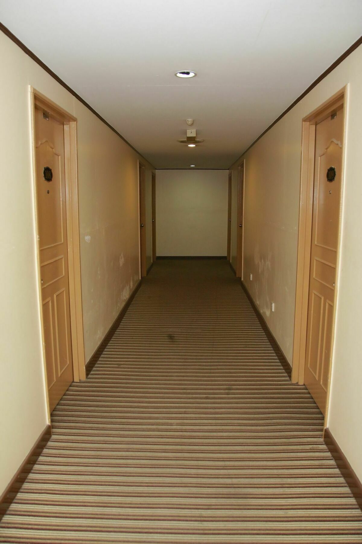 De La Hotel Kuantan Exterior photo